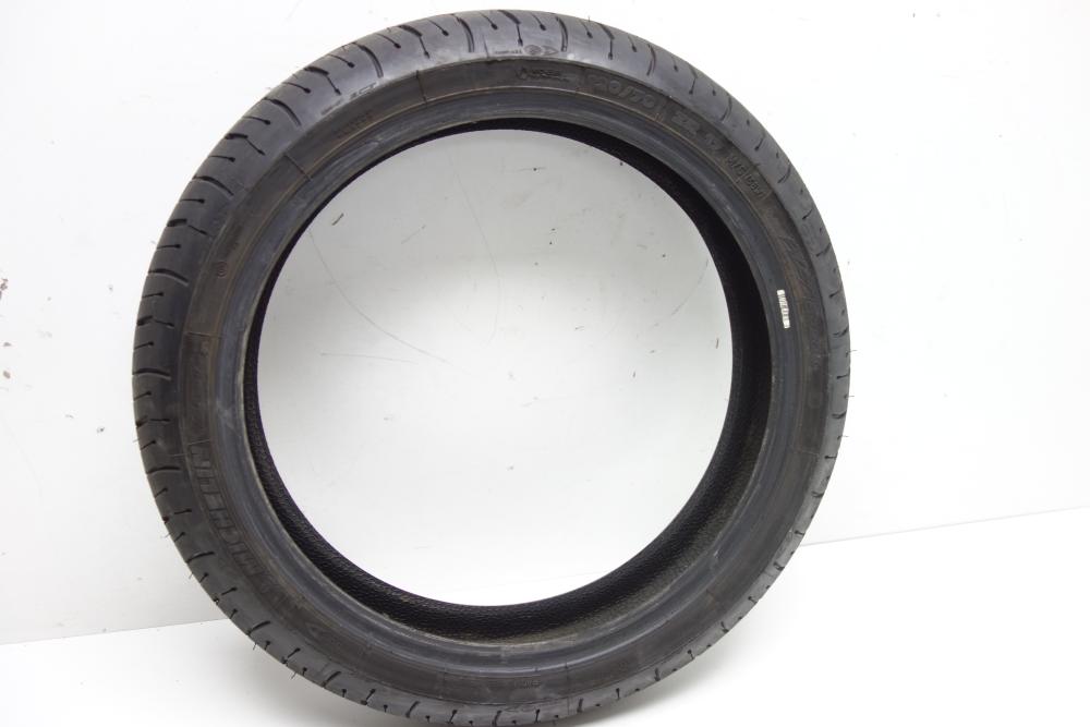 Michelin Pilot Road 4 120/70 ZR17 Motorradreifen BMW