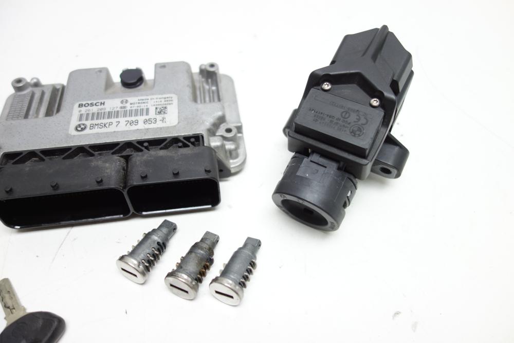 Preview: BMW K1200R K 1200 R Schlosssatz Schloss Tankdeckel CDI