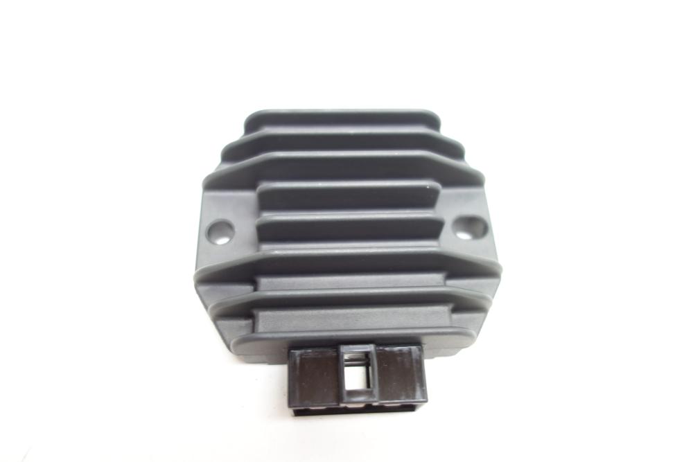 Preview: Yamaha YZF R125 Spannungsregler Gleichrichter 10-13 NEU #52#