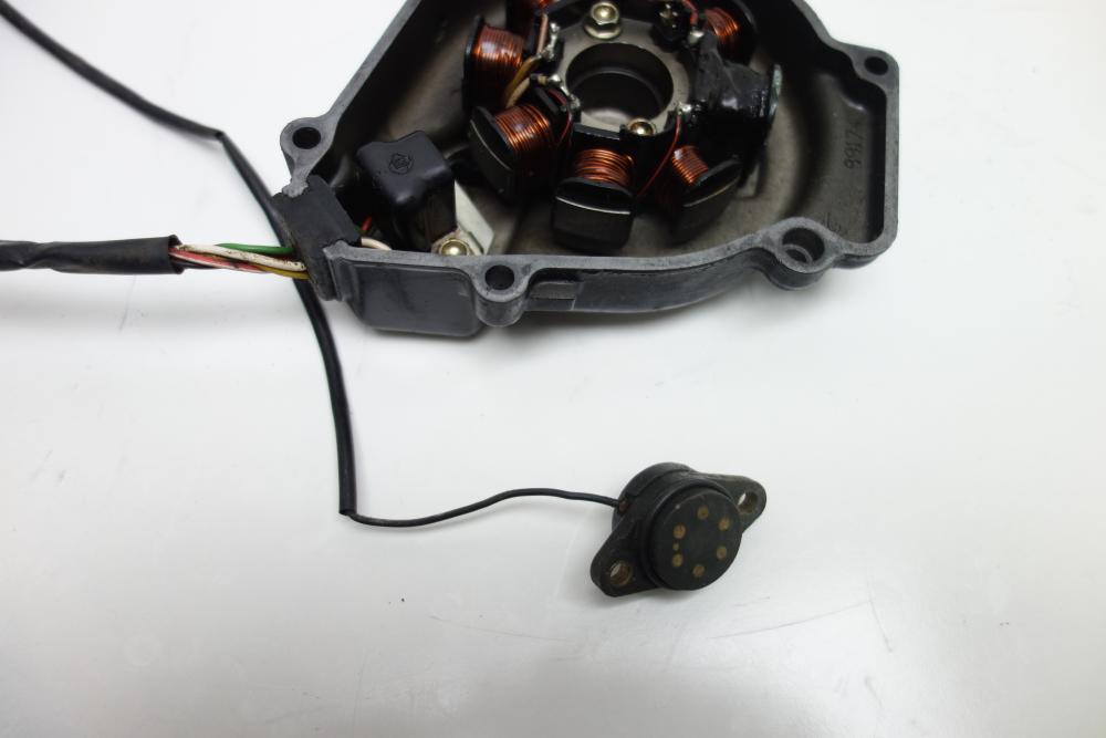 Preview: Husqvarna 450 TE Lichtmaschine Limadeckel Motordeckel