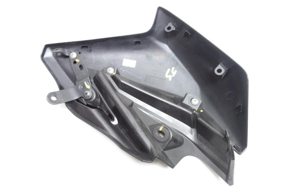 Kawasaki Z900 Z 900 Seitenteil Blende Kühlerverkleidung rechts