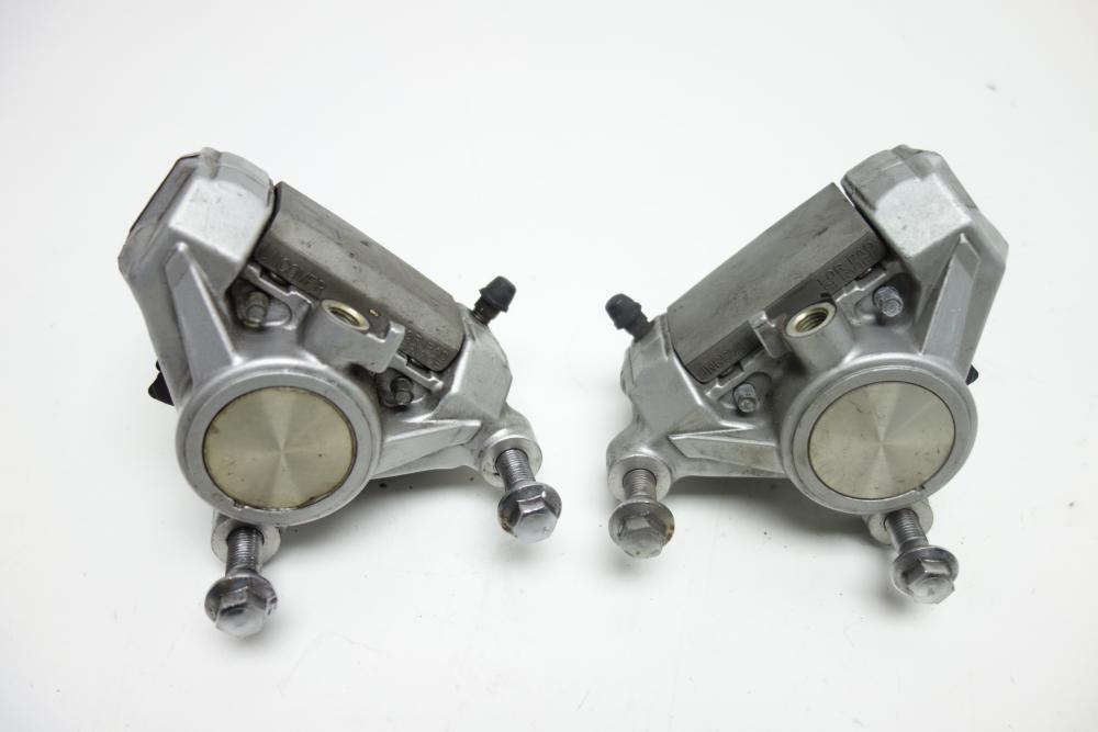 Yamaha VMax V Max 1200 Bremssattel Bremszange vorne rechts links