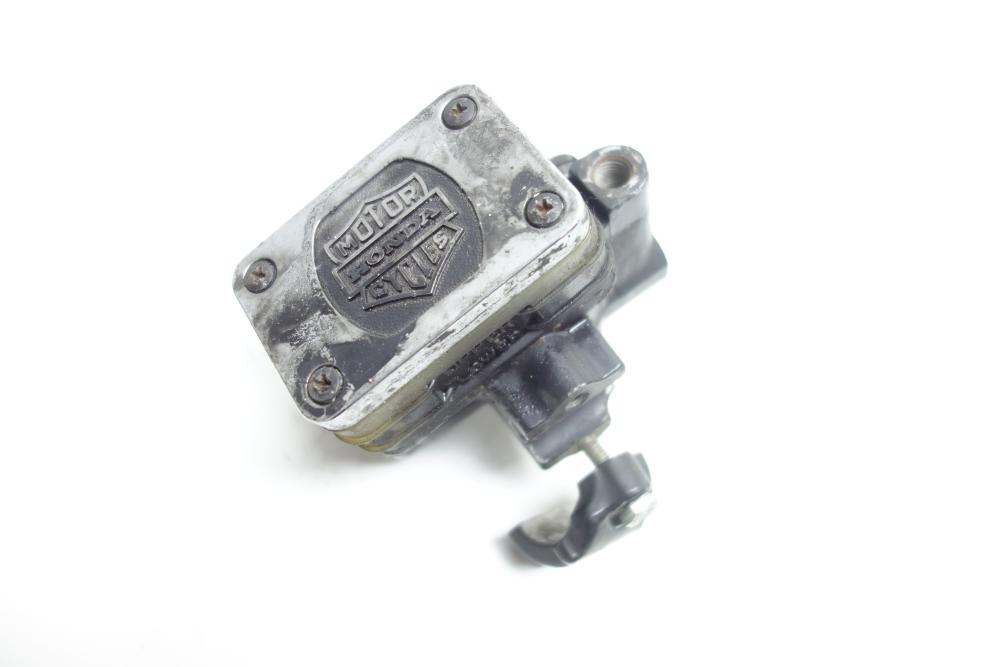 Honda CB 900 Boldor Bremspumpe Bremszylinder vorne