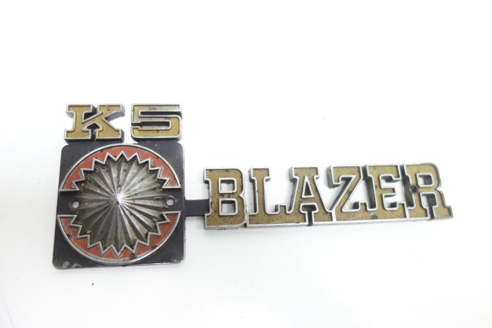 Chevrolet K5 Blazer Emblem