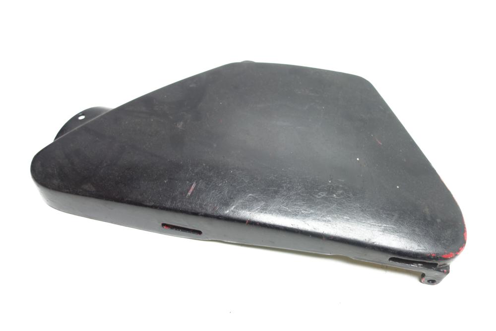 Preview: Yamaha XS 750 Seitendeckel Blende rechts