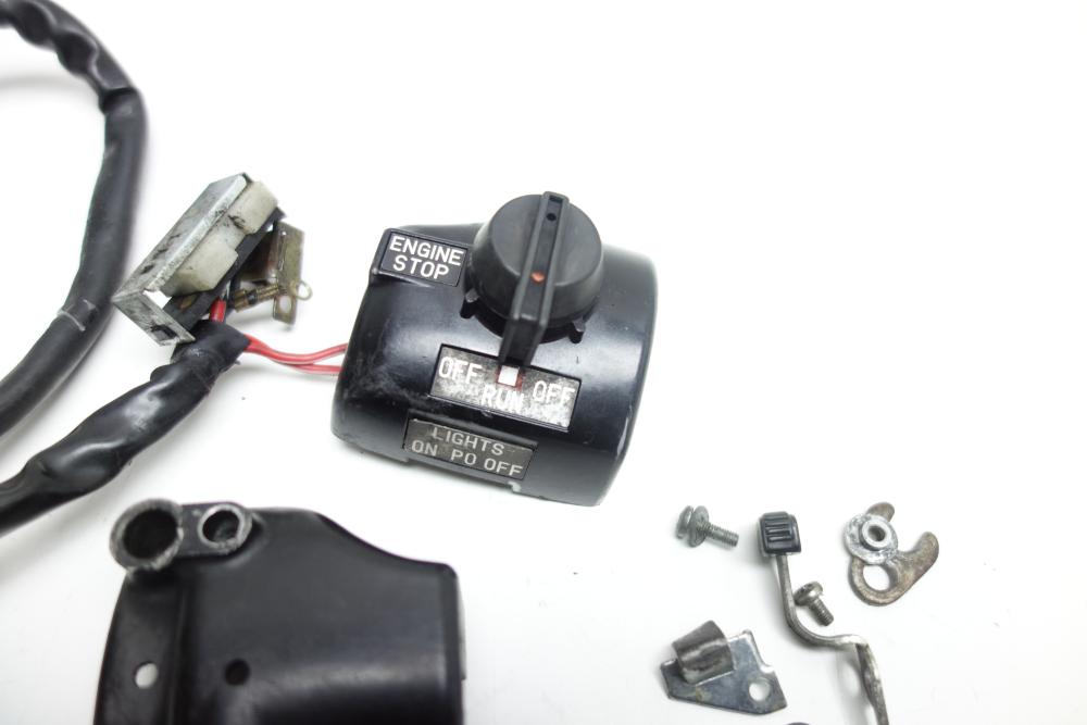 Preview: Yamaha XS 750 Lenkerschalter Armatur rechts