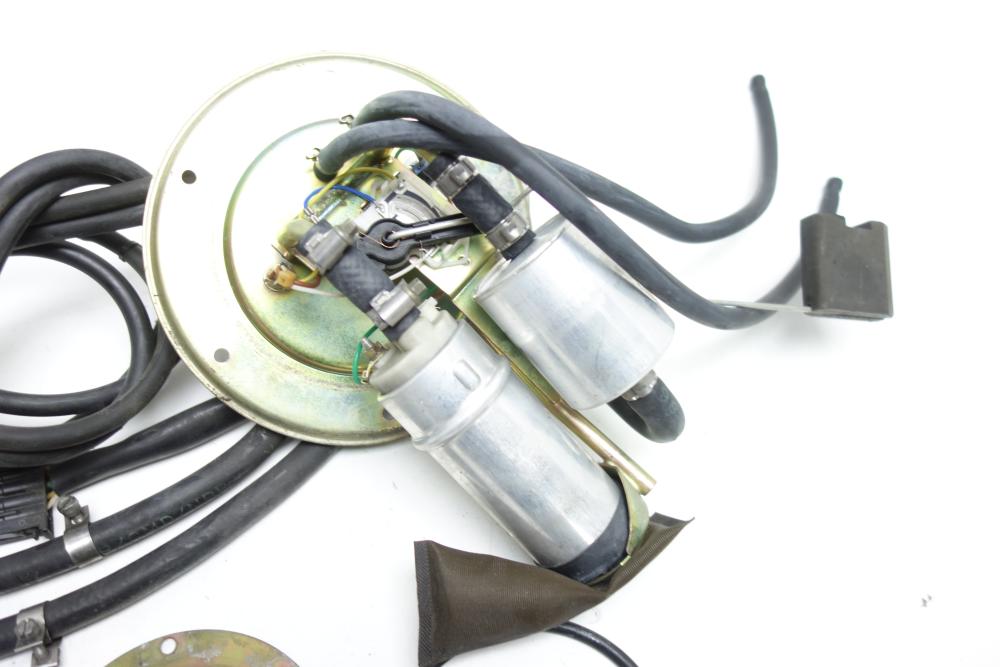 Preview: BMW R1100RS R 1100 RS Benzinpumpe Kraftstoffpumpe