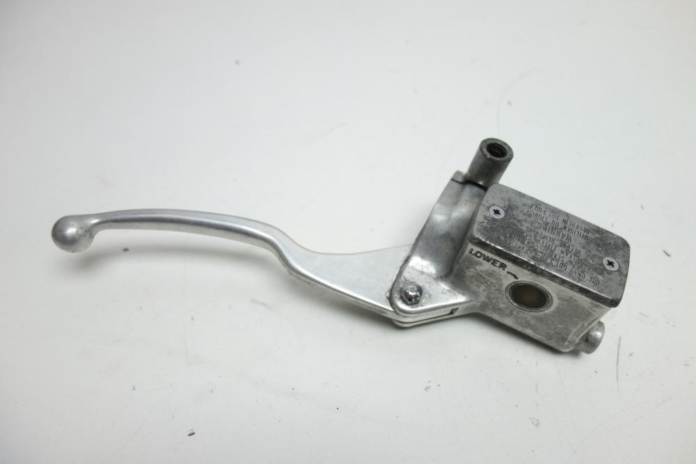 Suzuki LS 650 Savage Bremspumpe Bremszylinder vorne