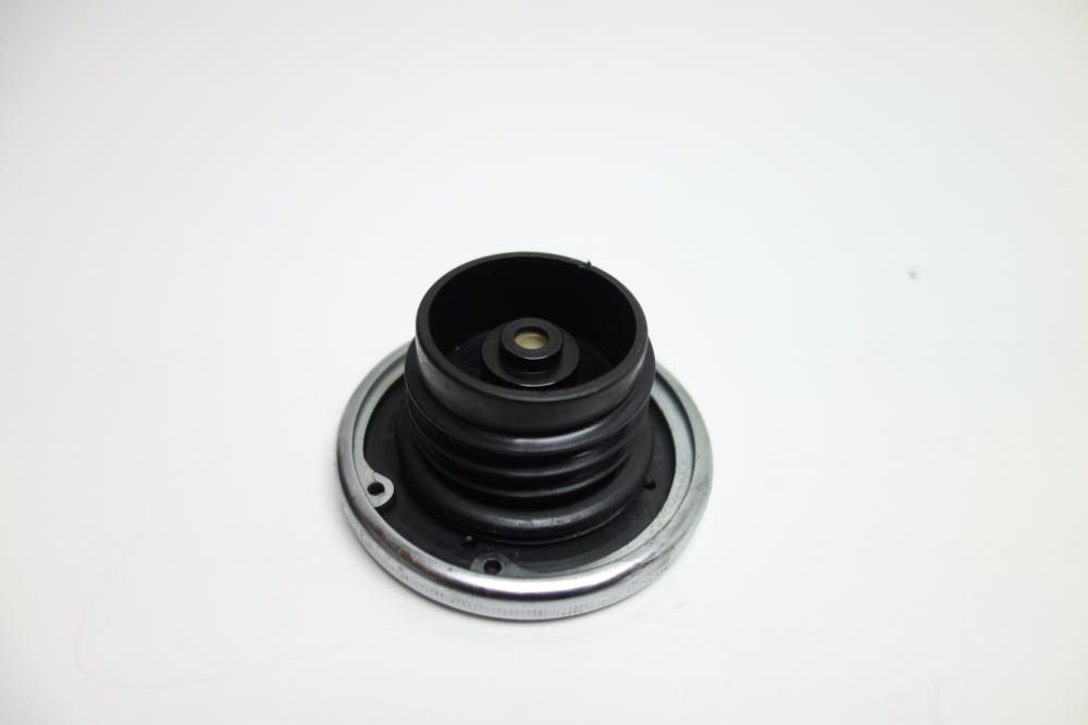 Preview: Triumph Thunderbird 900 Tankdeckel