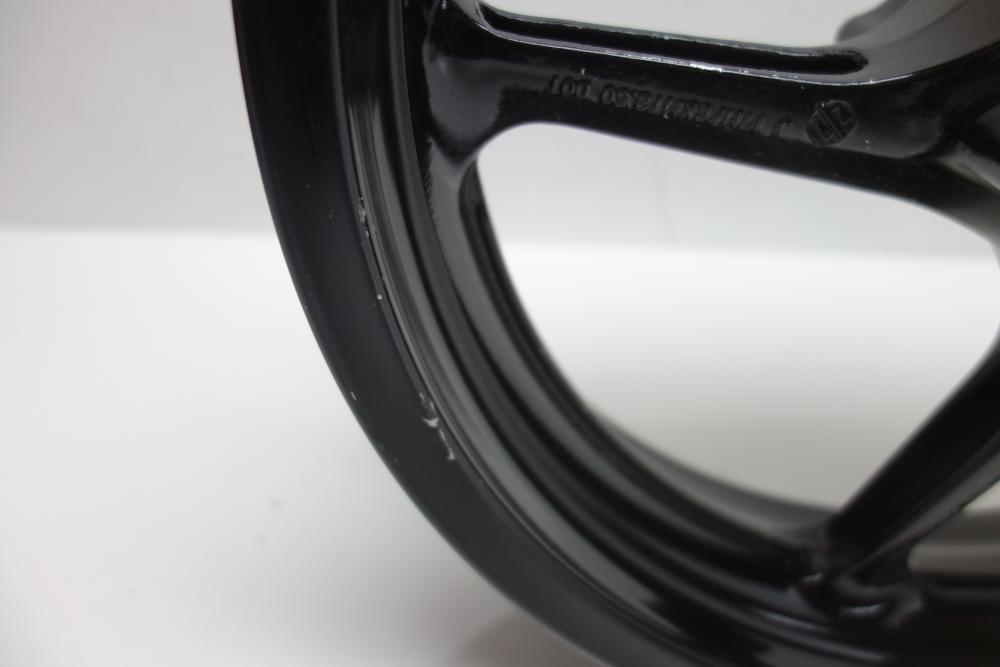 Preview: Yamaha FZ1 FZ 1 N Felge vorne Vorderrad