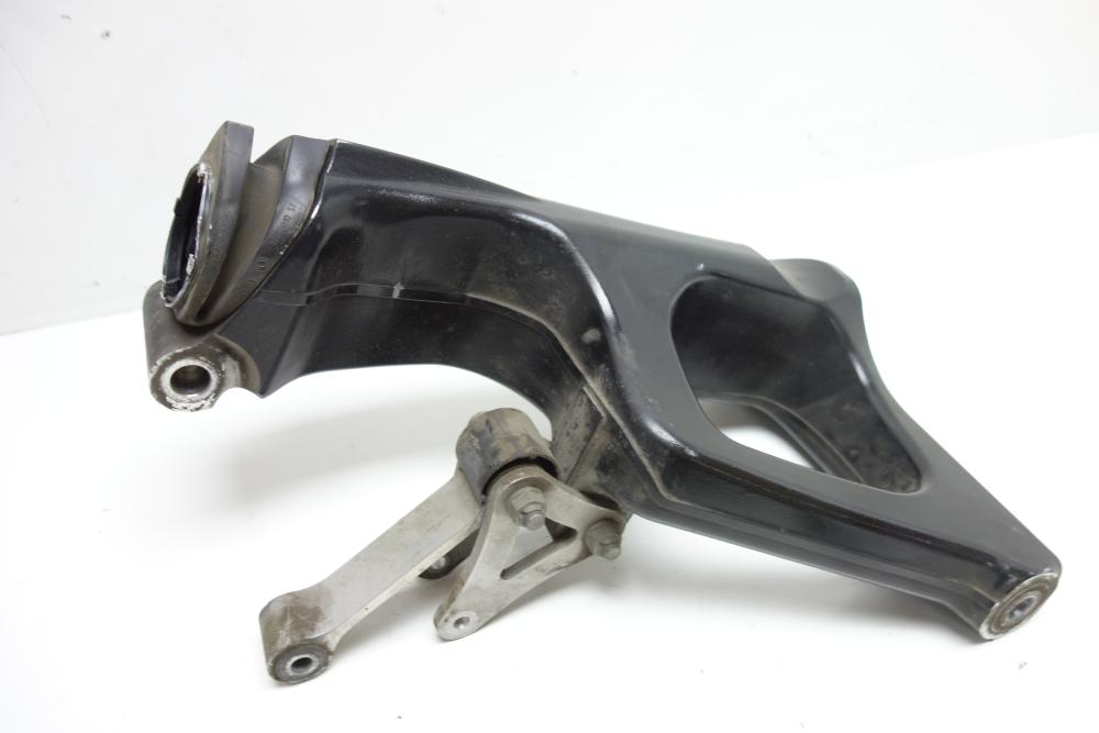 Preview: BMW K1600GT K 1600 GT Schwinge