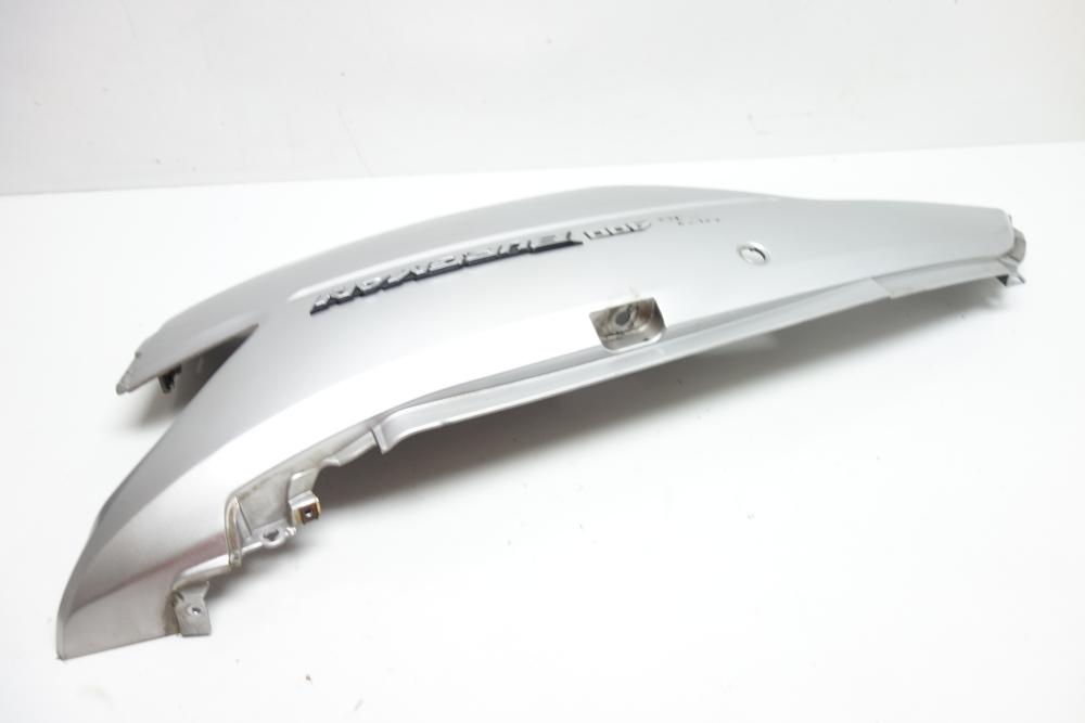 Preview: Suzuki Burgman 400 Heck Heckverkleidung links