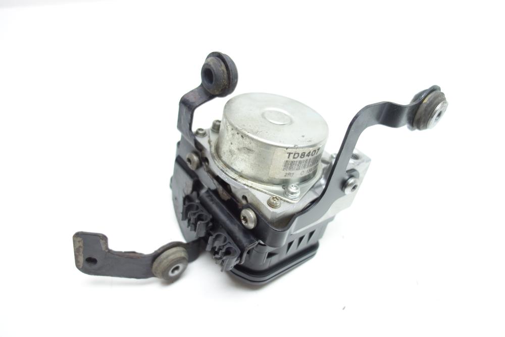 Triumph Tiger 800 XC ABS Steuergerät Druckmodulator