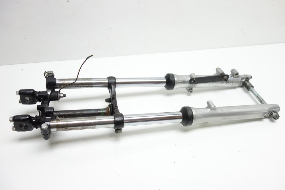 Kawasaki KZ 250 Gabel Gabelholm Gabelbrücke