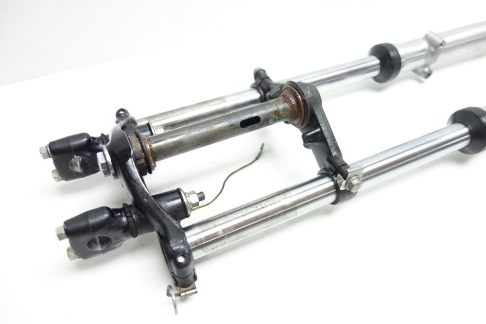 Kawasaki KZ 250 Gabel Gabelholm Gabelbrücke