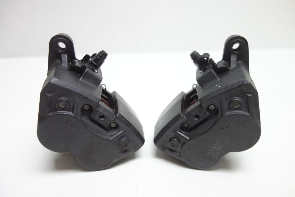 BMW R1100S R 1100 S Bremssattel Bremszange vorne rechts links