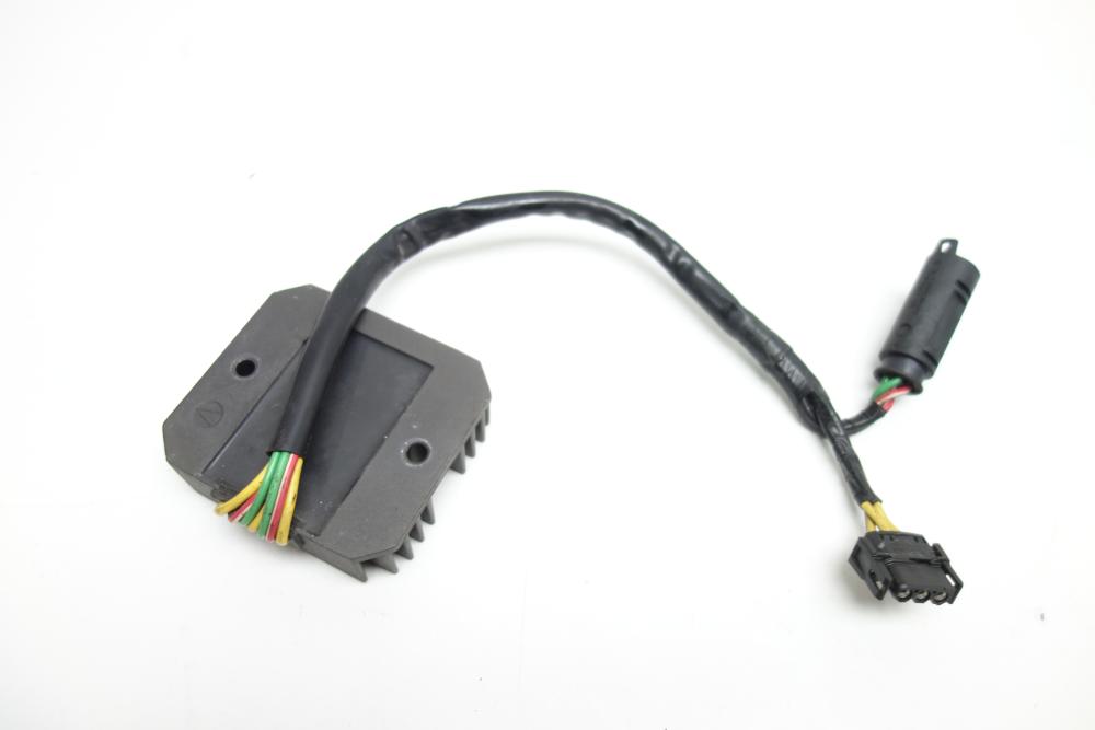 BMW F6650CS F 650 CS Scarver Spannungsregler Gleichrichter