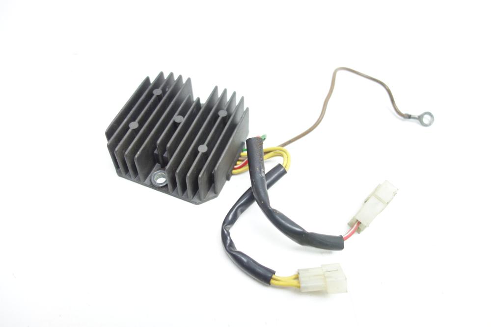 BMW F650 F 650 Spannungsregler Gleichrichter