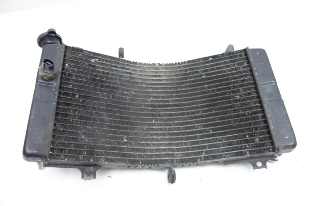 Suzuki GSXR GSX R 600 Srad Kühler