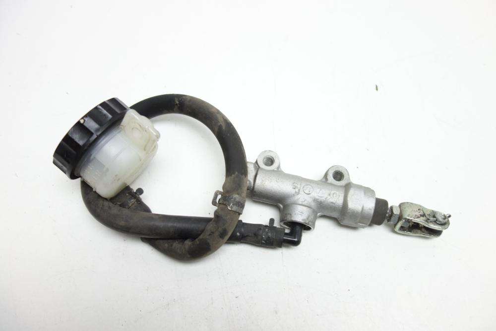 Kawasaki ER6N ER 6 N Bremspumpe Bremszylinder hinten