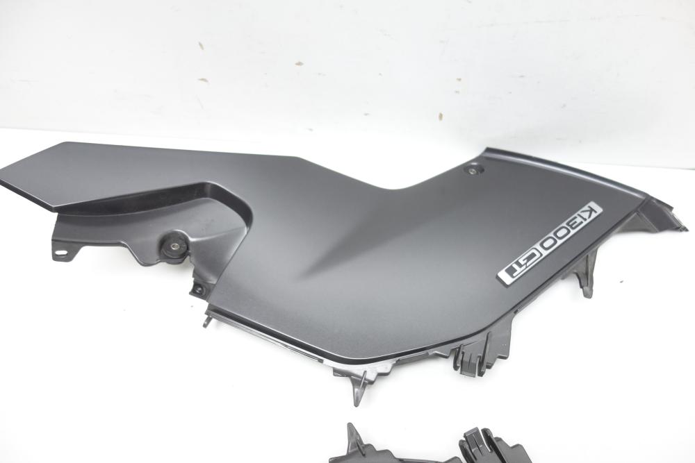 Preview: BMW K1300GT K 1200 1300 GT Seitendeckel Blende rechts links