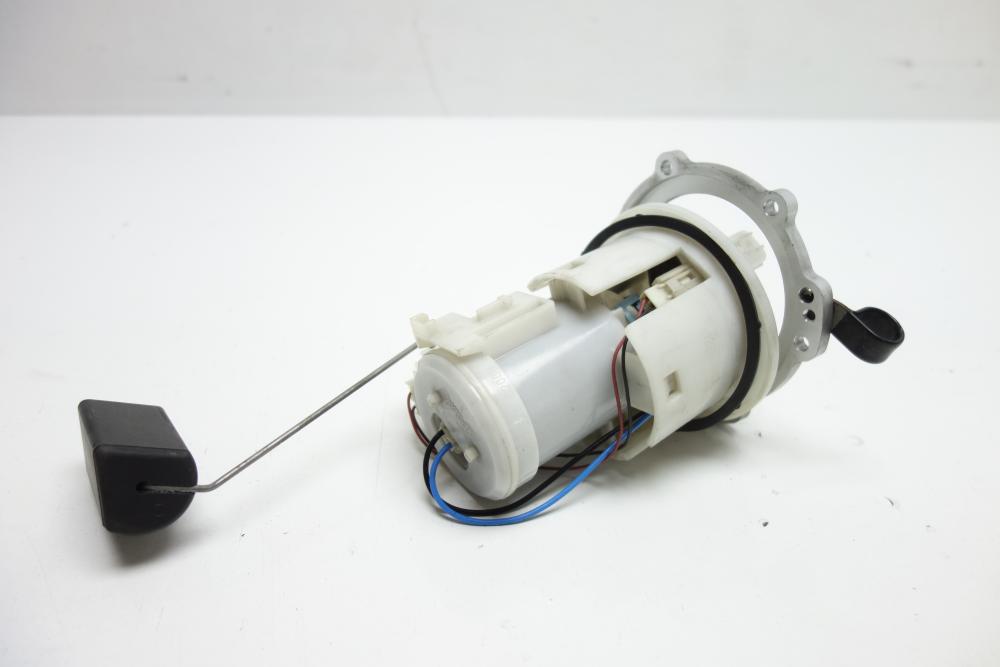 Preview: Yamaha FZ1 FZ 1 N Benzinpumpe Kraftstoffpumpe