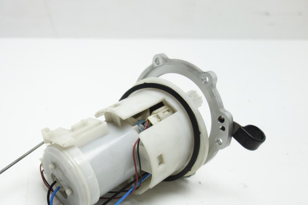 Preview: Yamaha FZ1 FZ 1 N Benzinpumpe Kraftstoffpumpe