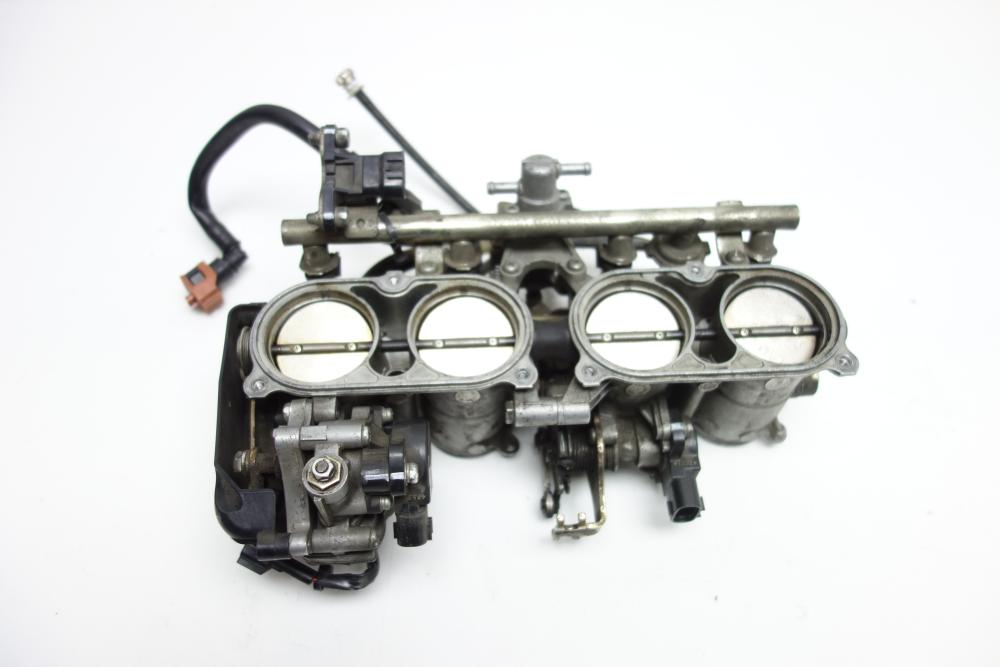 Preview: Yamaha FZ1 FZ 1 N Einspitzanlage Drosselklappe