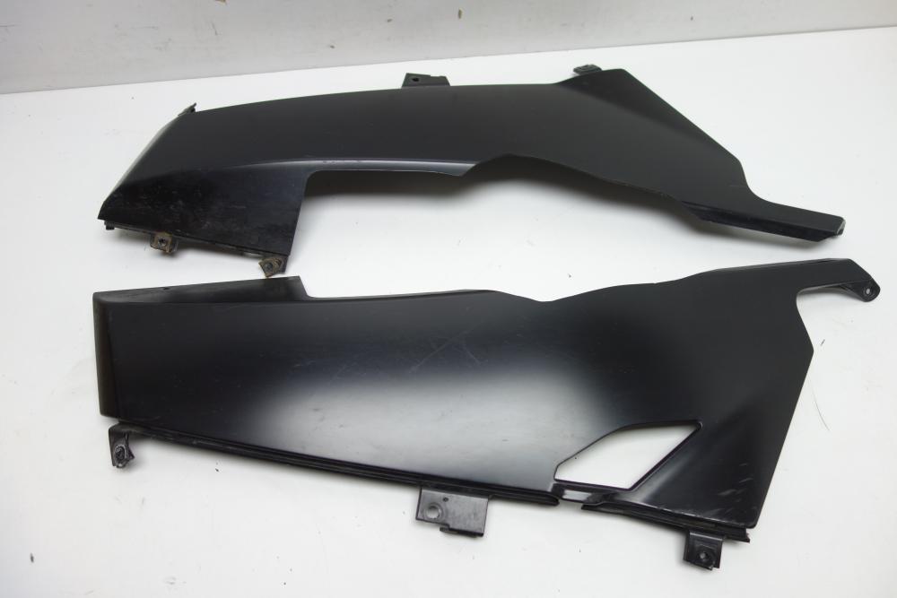 Preview: BMW K1300GT K 1200 1300 GT Bug Bugverkleidung rechts links