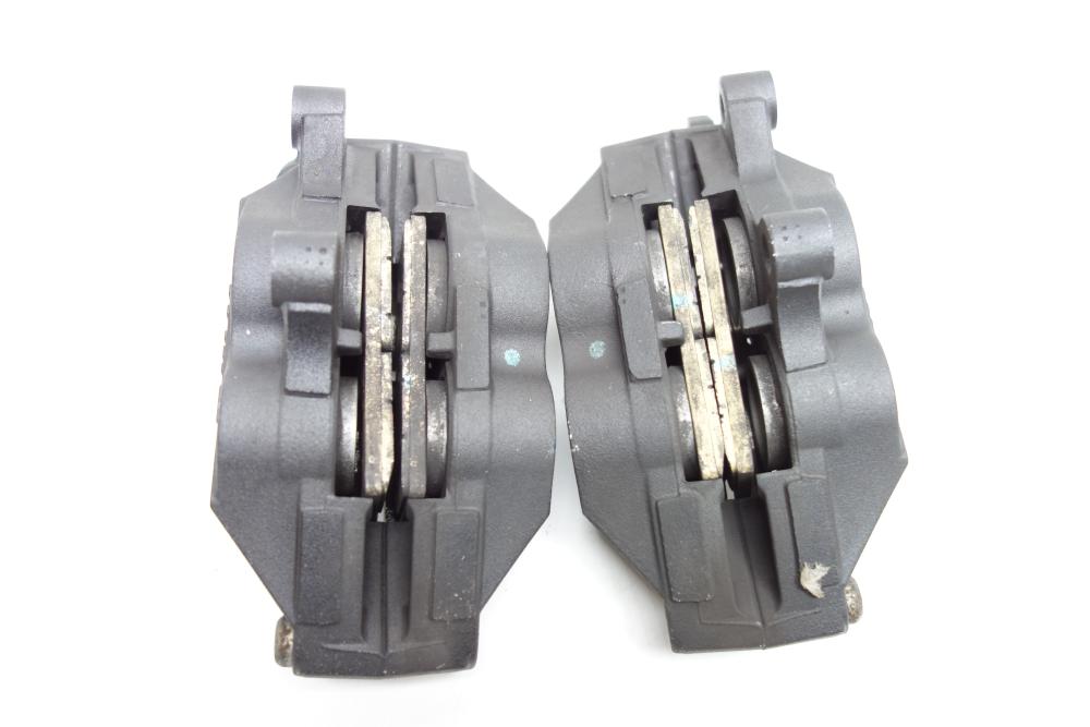 BMW R1200R R 1200 R Bremssattel Bremssättel vorne rechts links