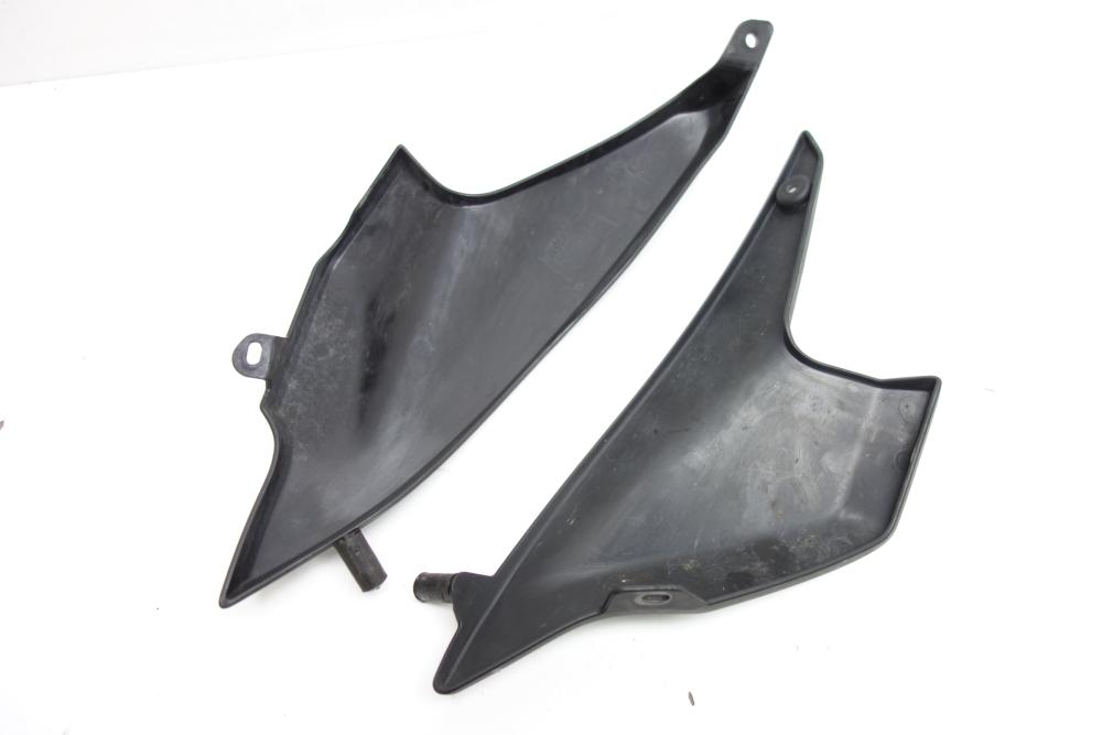 Preview: BMW R1200R R 1200 R Seitendeckel Blende rechts links