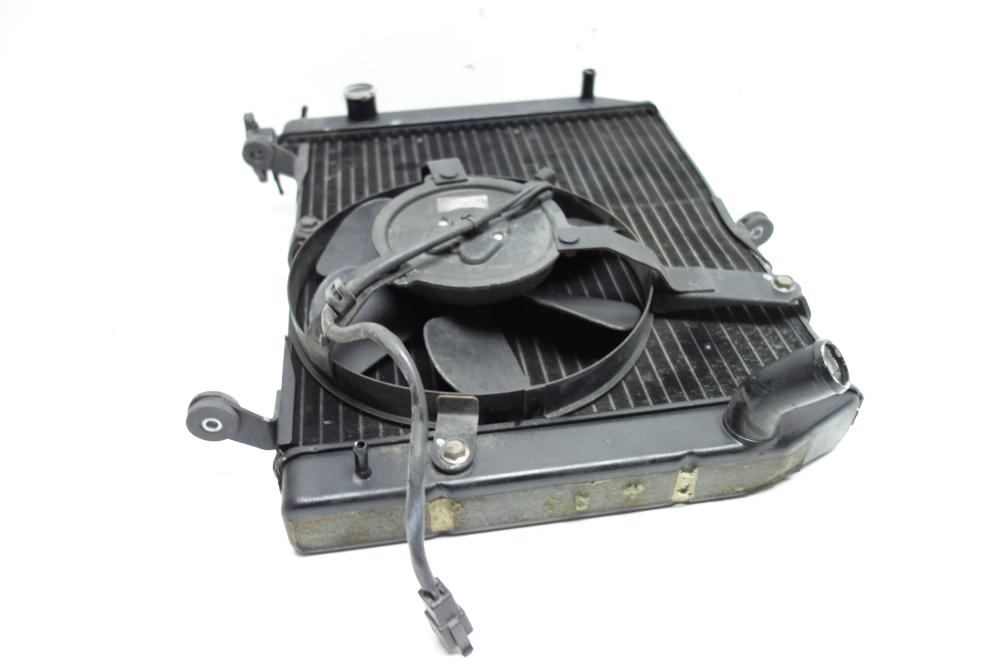 Yamaha YZF R1 RN01 Kühler