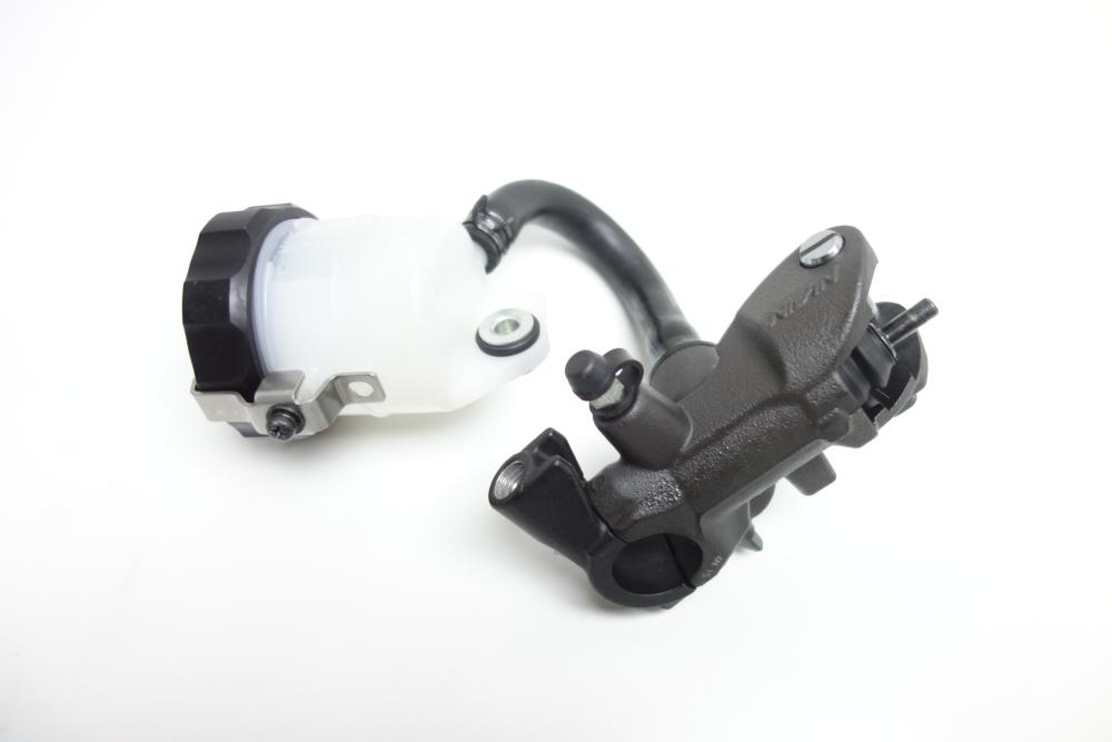 BMW S1000R S 1000 R Bremspumpe Bremszylinder vorne