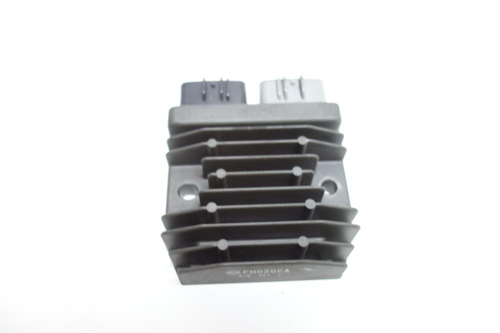 BMW S1000R S 1000 R Spannungsregler Gleichrichter