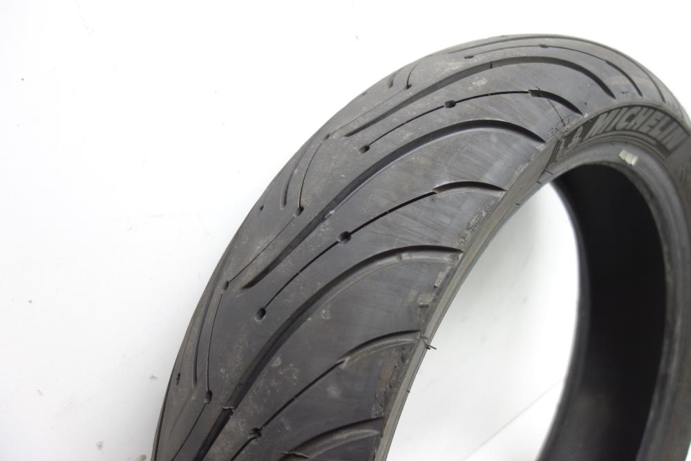 Preview: Michelin Pilot Road 3 160/60 ZR18 Motorradreifen BMW