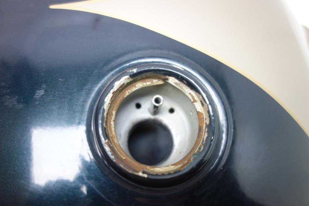 Triumph Thunderbird 900 Tank