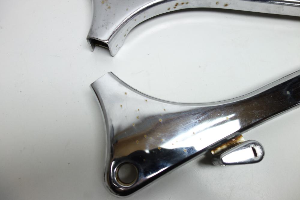 Preview: Suzuki LS 650 Savage Fenderhalter rechts links