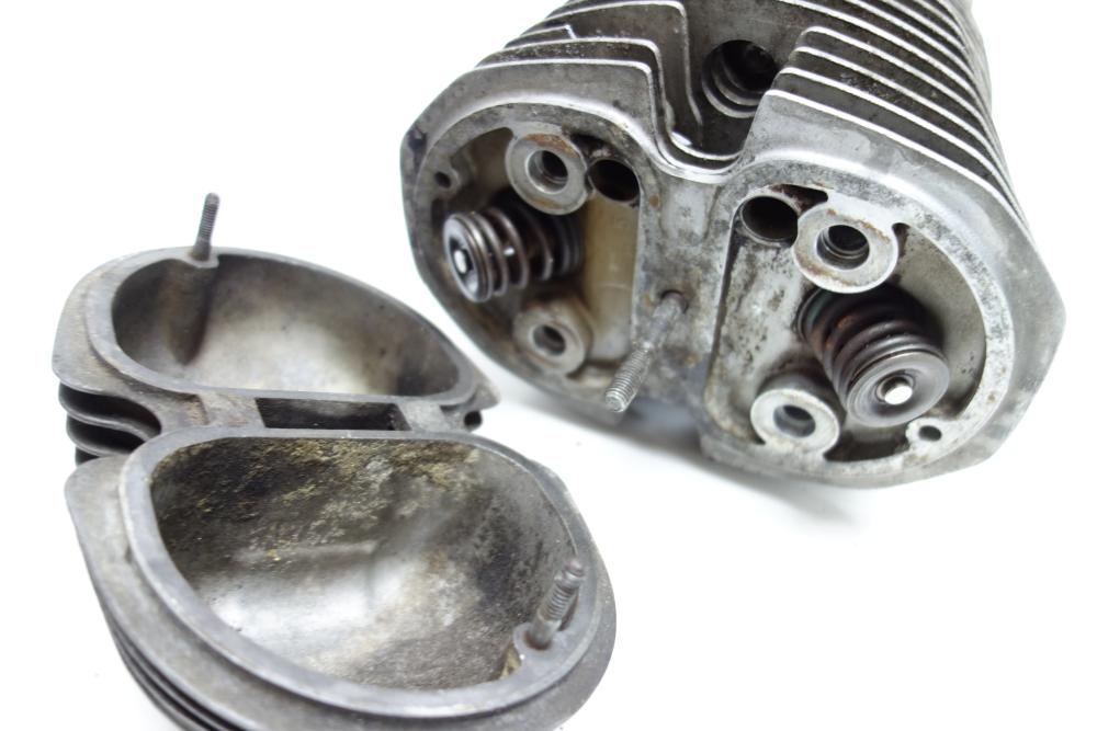 BMW R80 R 80 Zylinder Zylinderkopf Ventildeckel links