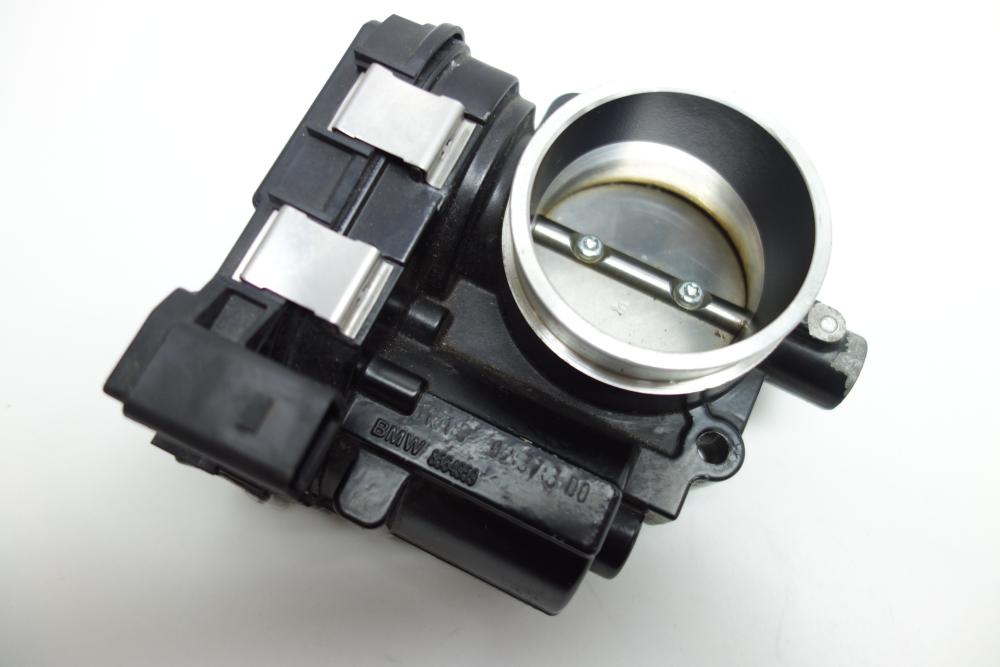 Preview: BMW R1200R R 1200 R LC Drosselklappe links