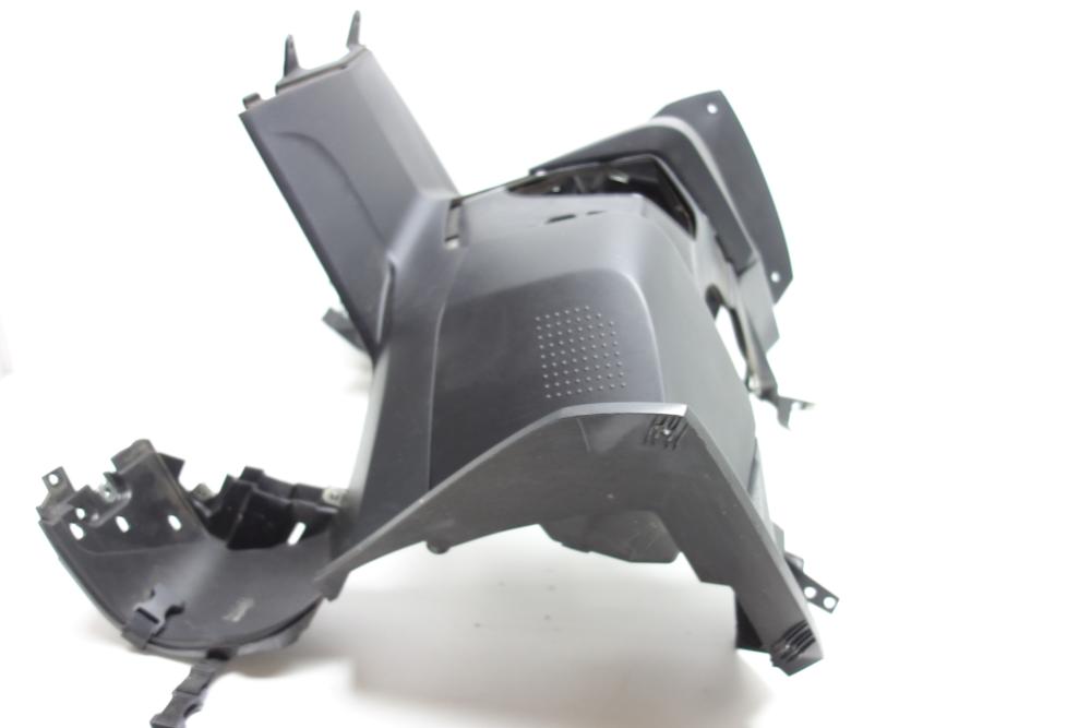 BMW C650GT C 650 GT Innenverkleidung Beinschild
