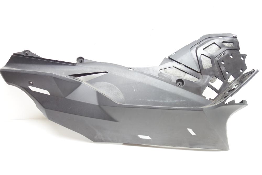 BMW C650GT C 650 GT Trittbrett Unterboden rechts