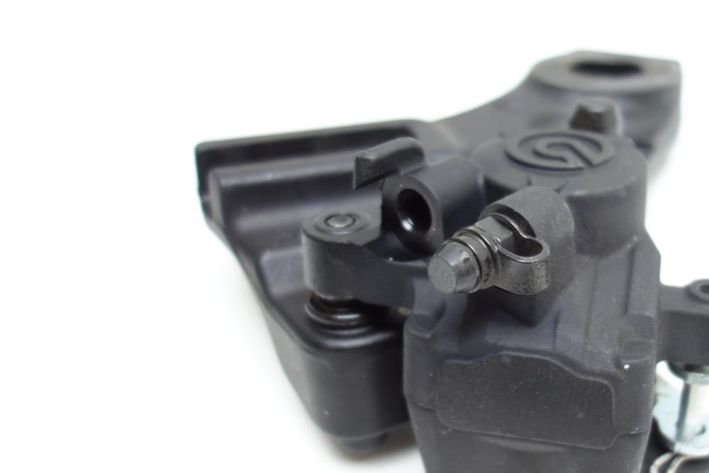 Preview: BMW F900GS F 900 GS Bremssattel Bremszange hinten