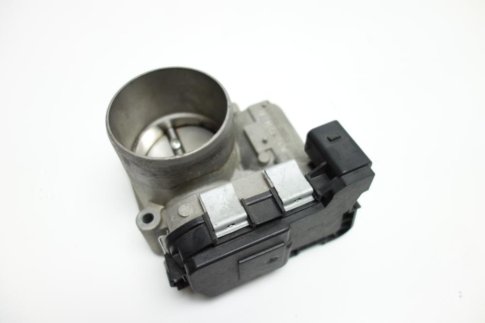 Preview: BMW K1600GT K 1600 GT Drosselklappe