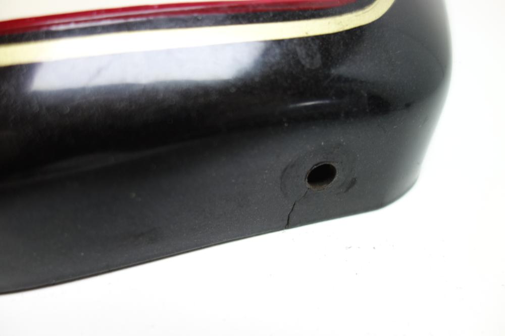 Preview: Moto Guzzi California 3 1100 Seitendeckel Blende links