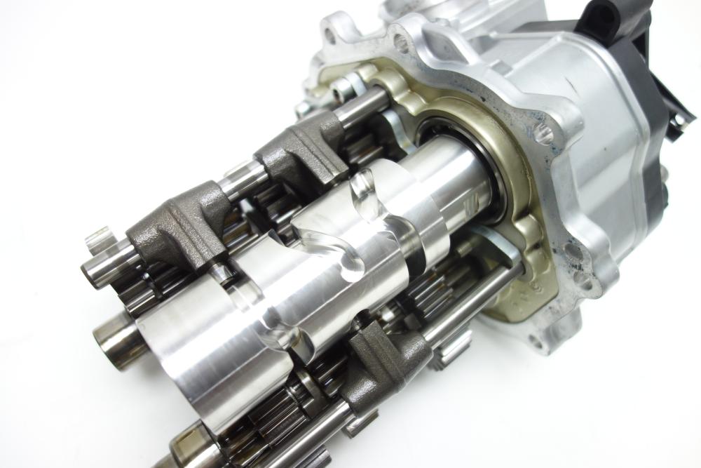 Preview: BMW K1200R K 1200 R S Getriebe Gearbox