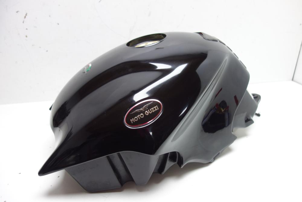 Moto Guzzi Breva 1100 Tank