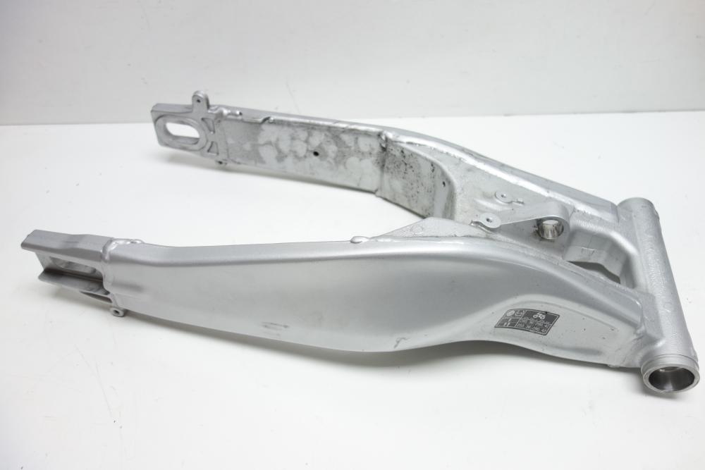 Yamaha Tracer 9 Schwinge