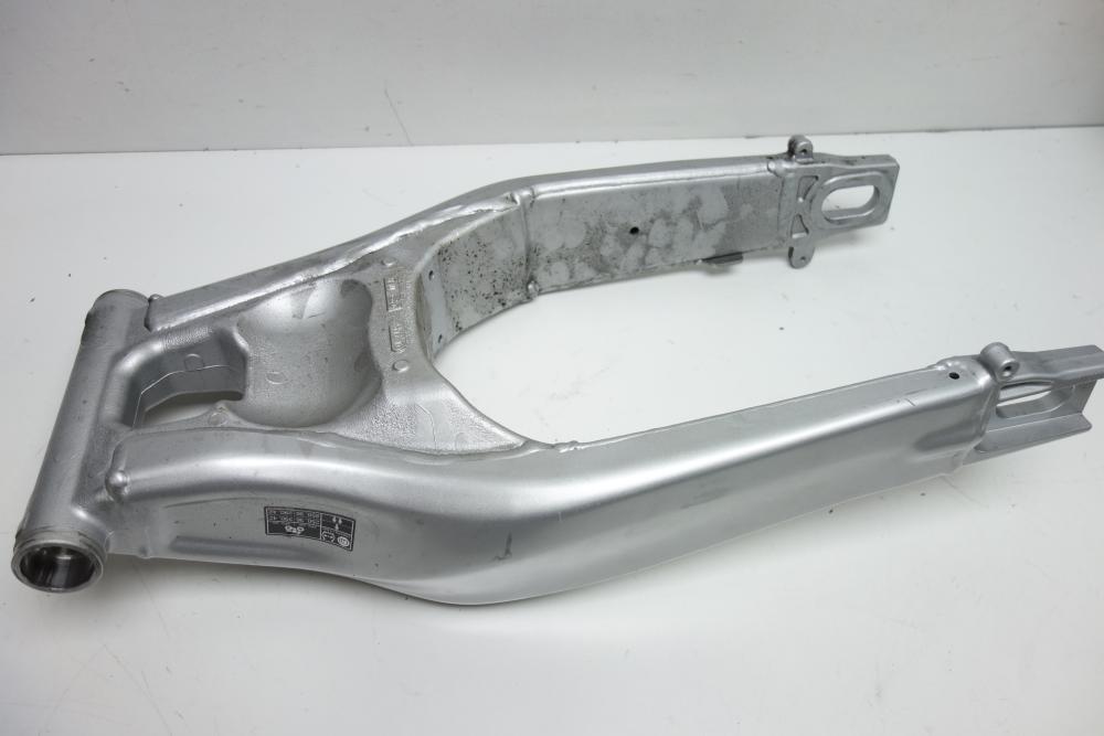 Yamaha Tracer 9 Schwinge