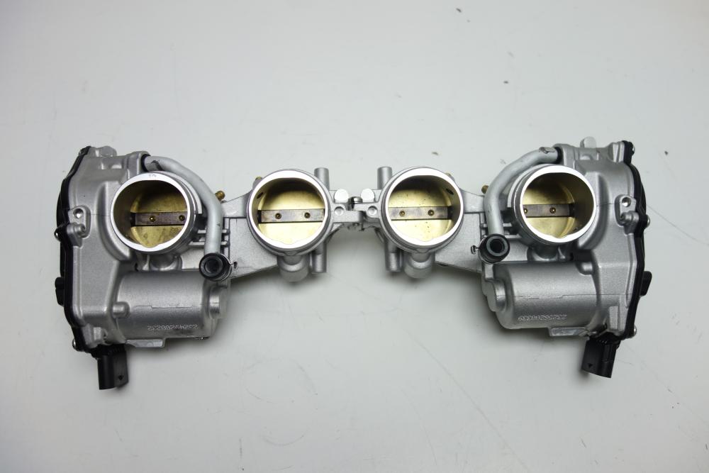 BMW S1000R S 1000 R RR Drosselklappe Einspritzanlage