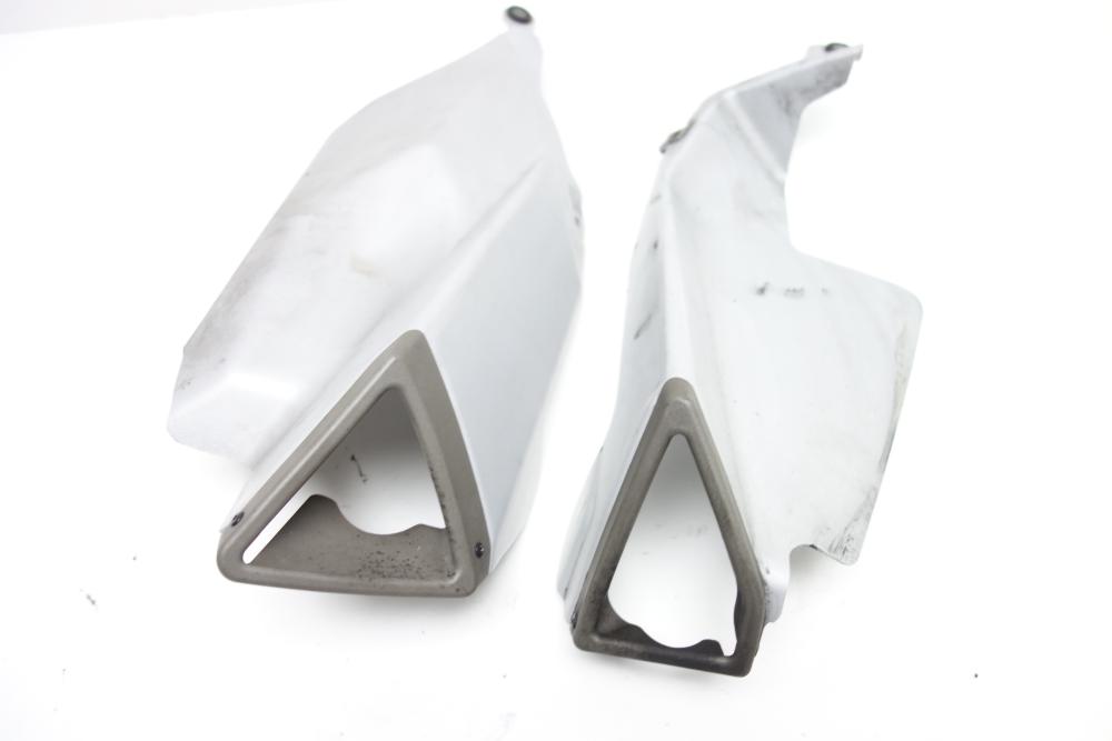 Preview: Aprilia Tuono 660 Auspuffblende